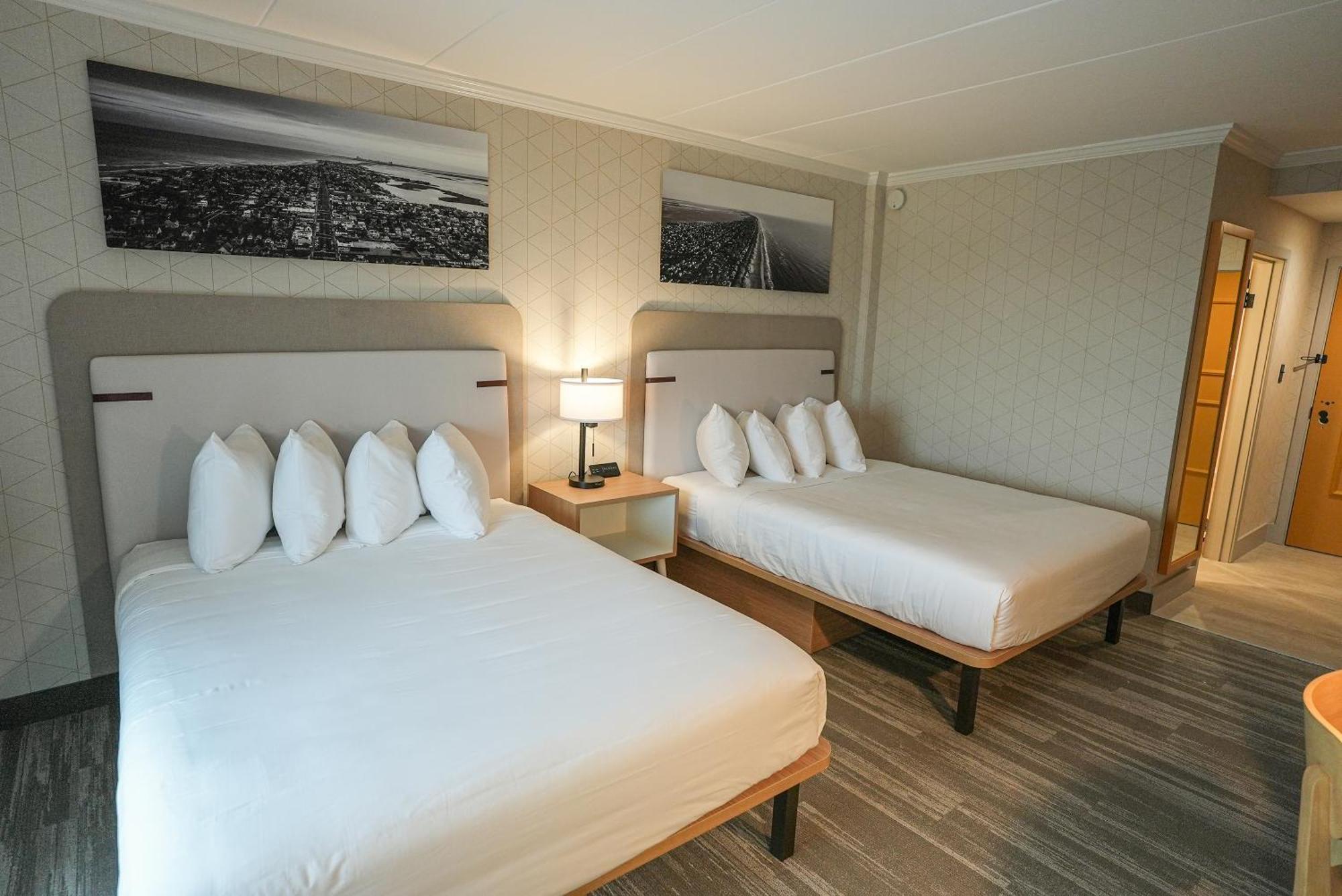 The Boulevard Hotel Бийч Хейвън Екстериор снимка