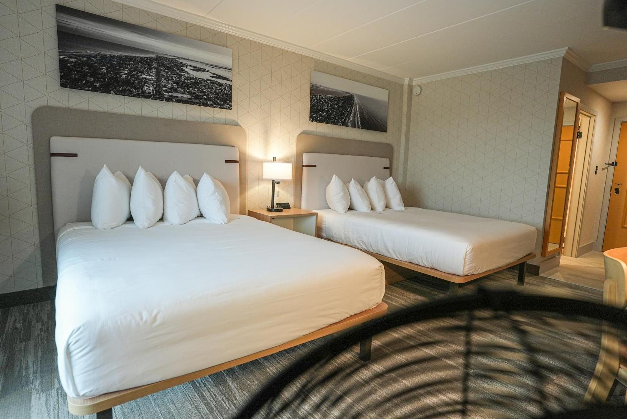 The Boulevard Hotel Бийч Хейвън Екстериор снимка